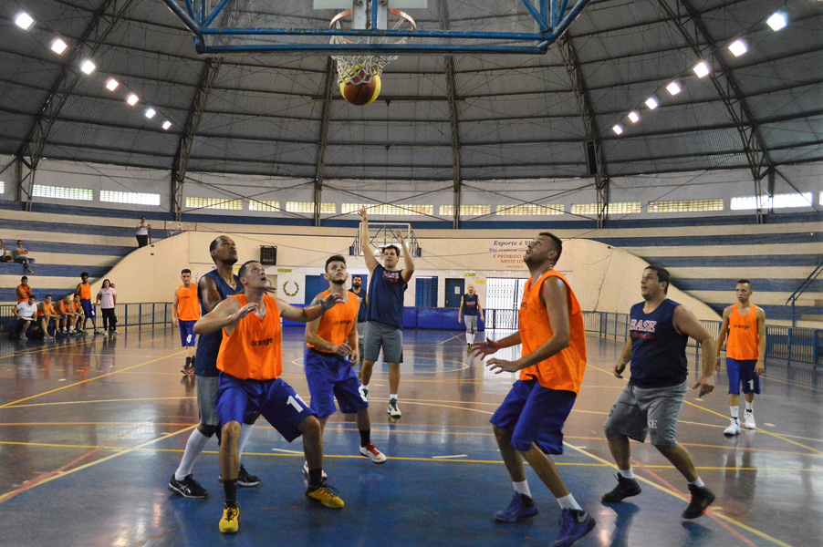 Leia mais sobre o artigo Rodada define confronto das semifinais da Copa Salto de Basquete