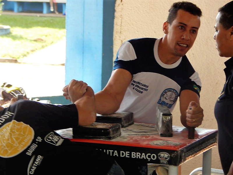 Leia mais sobre o artigo Salto garante medalhas no Campeonato Paulista Interclubes de Luta de Braço