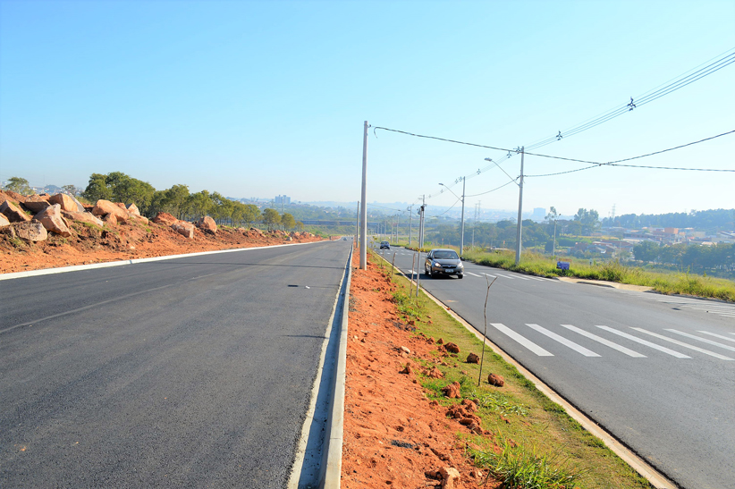 Leia mais sobre o artigo Pista da avenida que liga Laguna ao Santa Marta será liberada na próxima semana