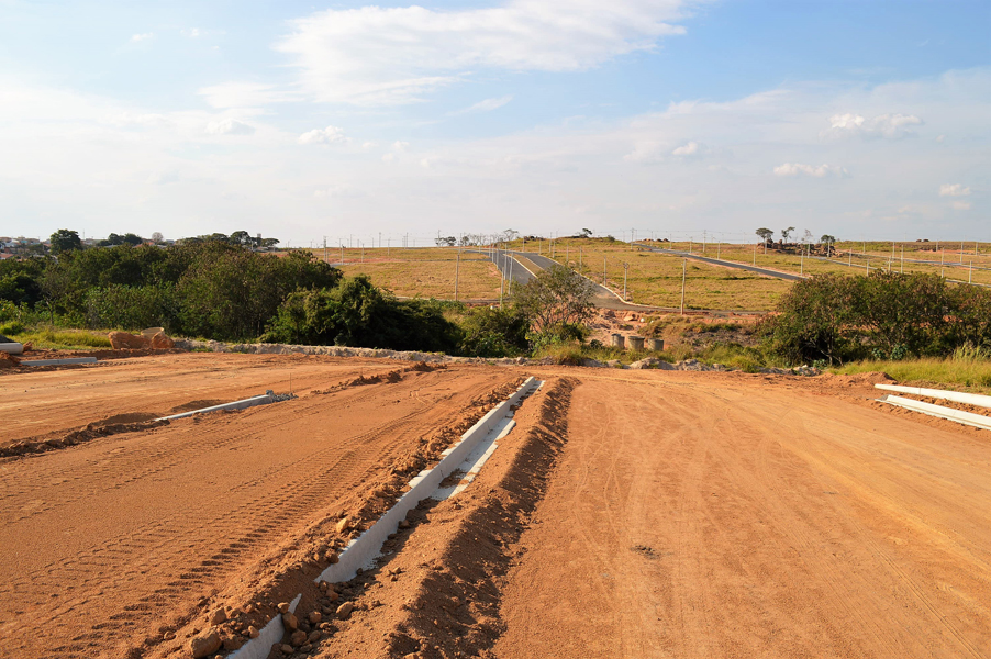 Leia mais sobre o artigo Avenida ligando Santa Cruz e Nações será entregue até o fim do ano