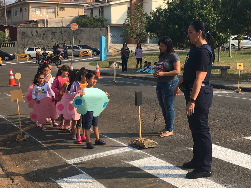 Leia mais sobre o artigo Ação educativa celebra o Dia Nacional do Trânsito