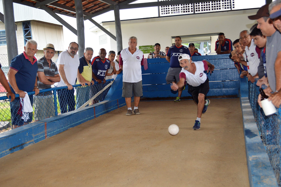 Leia mais sobre o artigo Nova Era garante o título do Municipal de Bocha 2017