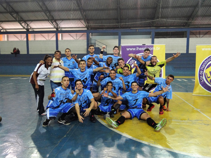 Leia mais sobre o artigo Salto é campeão da Liga do Estado de Handebol