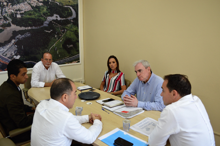 Leia mais sobre o artigo Investidores do Tenda e de novo centro industrial anunciam retomada de obras