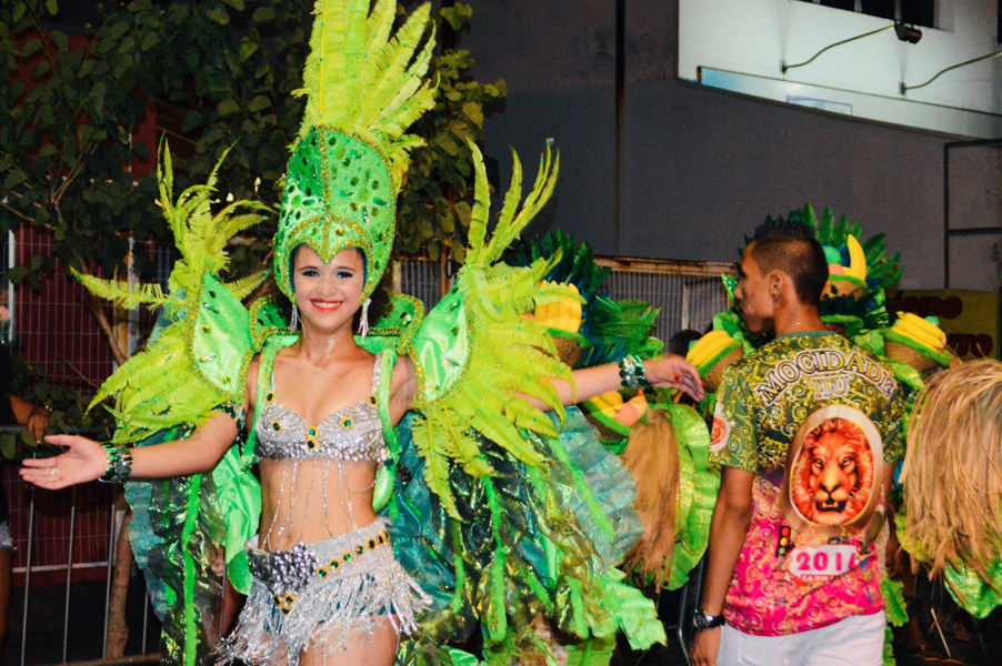 Leia mais sobre o artigo Carnaval Salto reúne aproximadamente 28 mil pessoas