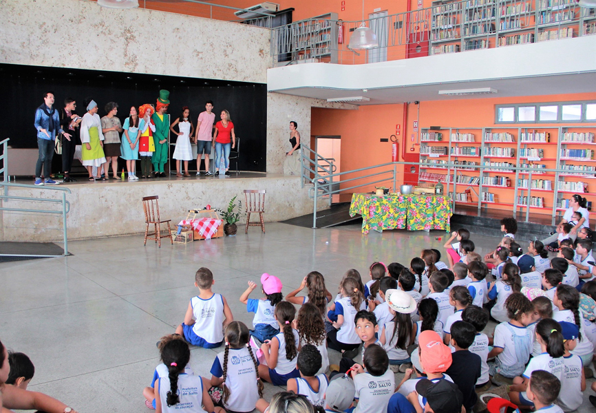 Leia mais sobre o artigo Biblioteca de Salto celebra Dia Nacional do Livro Infantil