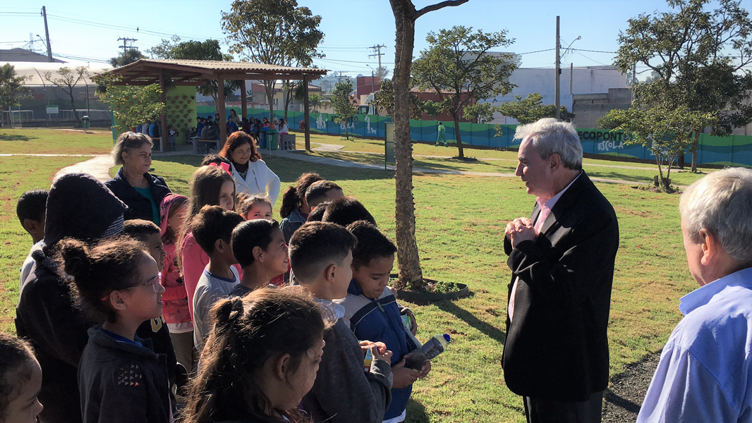 Leia mais sobre o artigo Prefeito participa de visita de alunos ao Ecoponto Escola