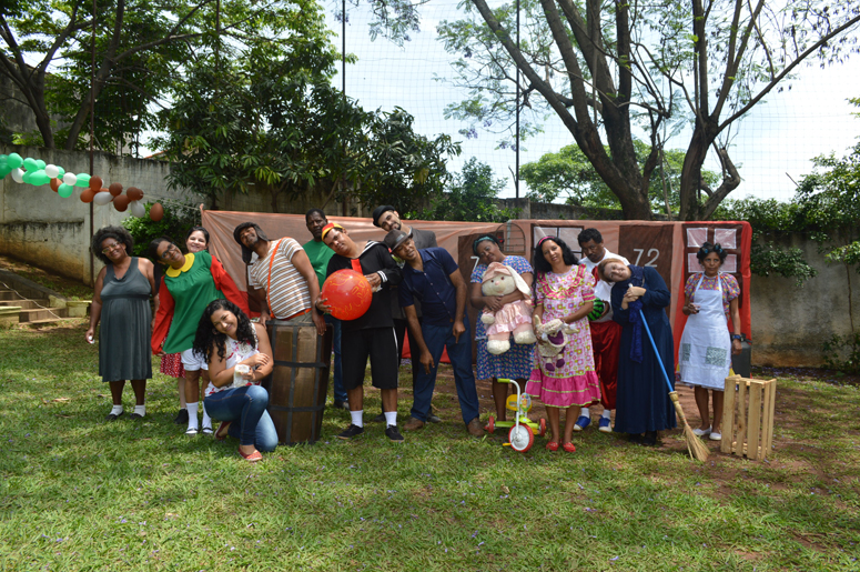 Leia mais sobre o artigo Caps II realizou peça teatral com pacientes e presença dos familiares