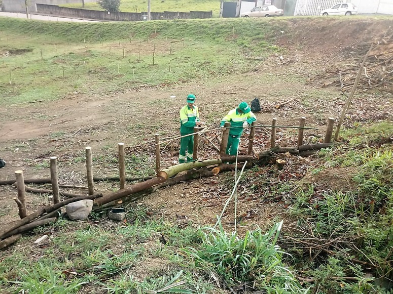 Leia mais sobre o artigo Projeto ambiental recupera área degradada no município