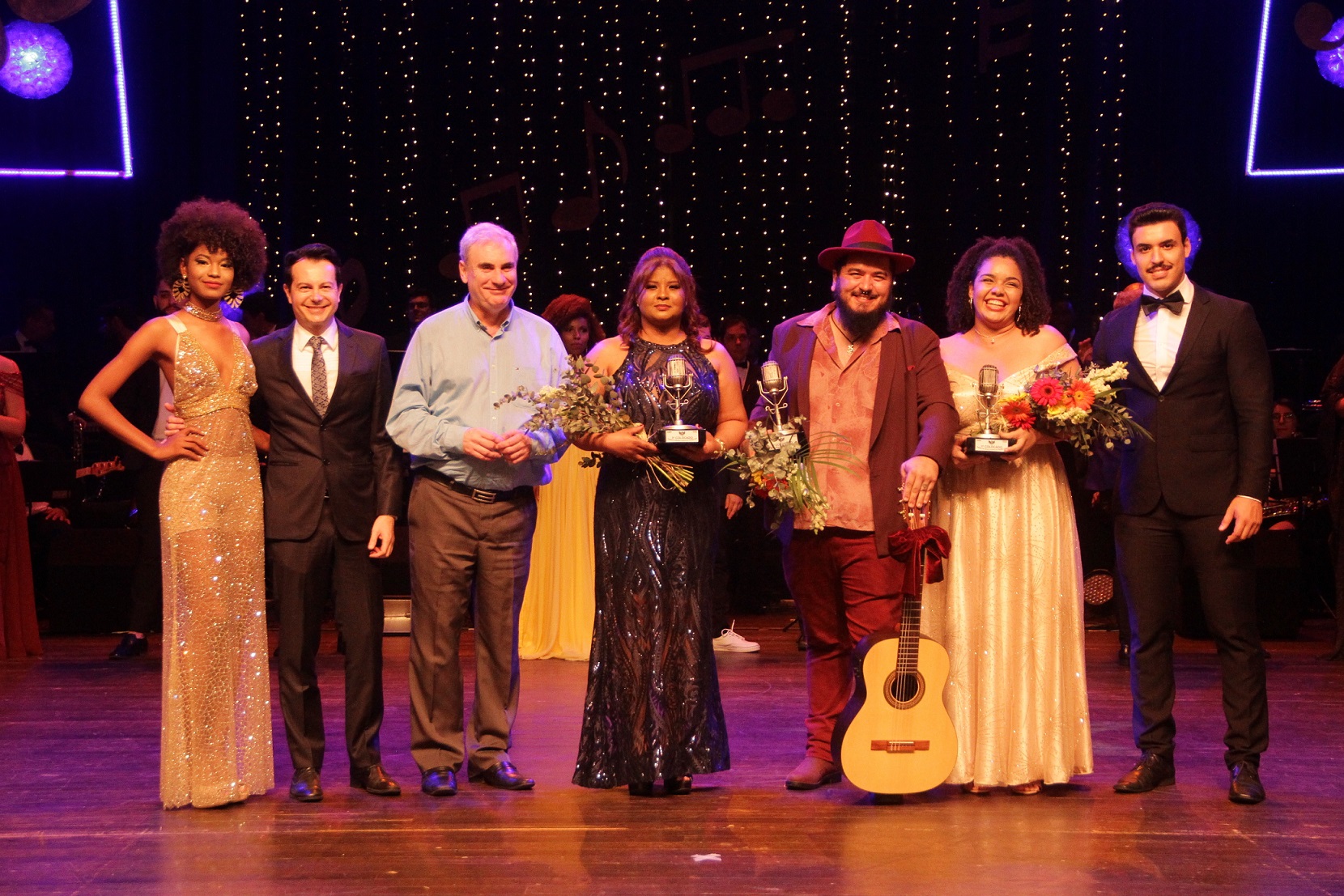 Leia mais sobre o artigo Final do 2º Prêmio de Música Canto do Taperá encantou o público na Sala Palma de Ouro