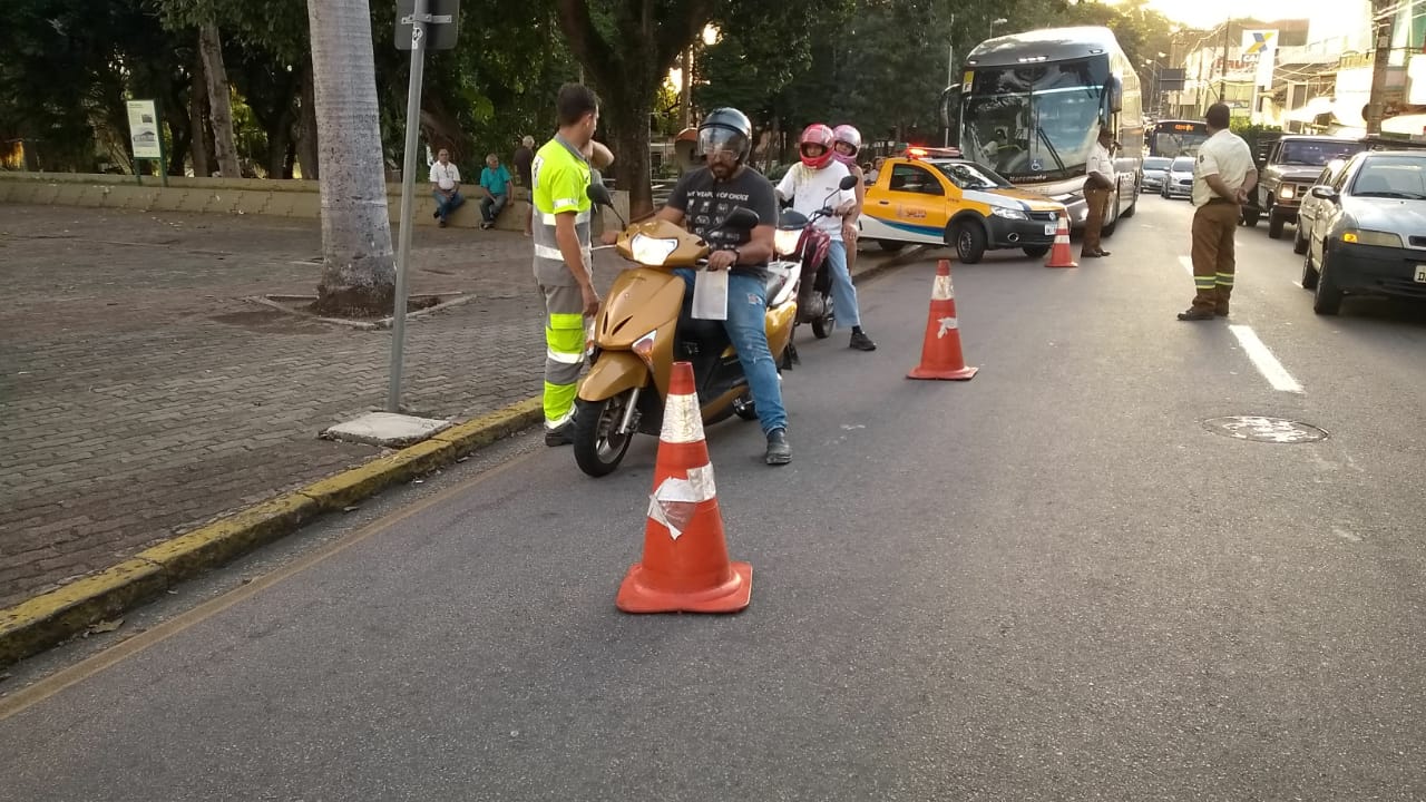 Leia mais sobre o artigo Departamento de Trânsito realiza campanhas de conscientização com AB Colinas