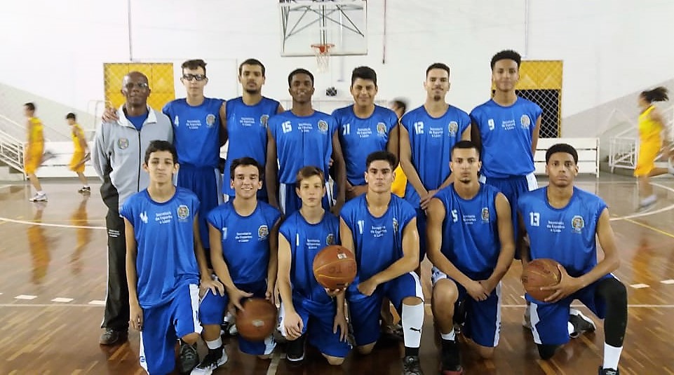 Leia mais sobre o artigo Equipe de Basquete de Salto se classifica para a final de campeonato