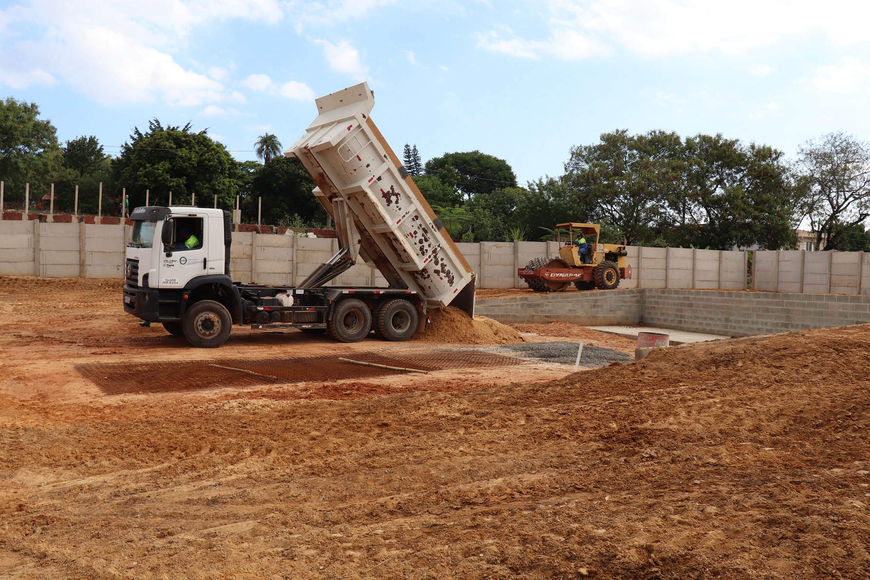 Leia mais sobre o artigo Prefeito de Salto vistoria obras do novo Ecoponto