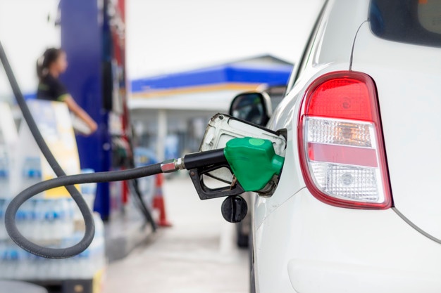 Leia mais sobre o artigo Postos de combustíveis têm horário de funcionamento alterado durante a quarentena