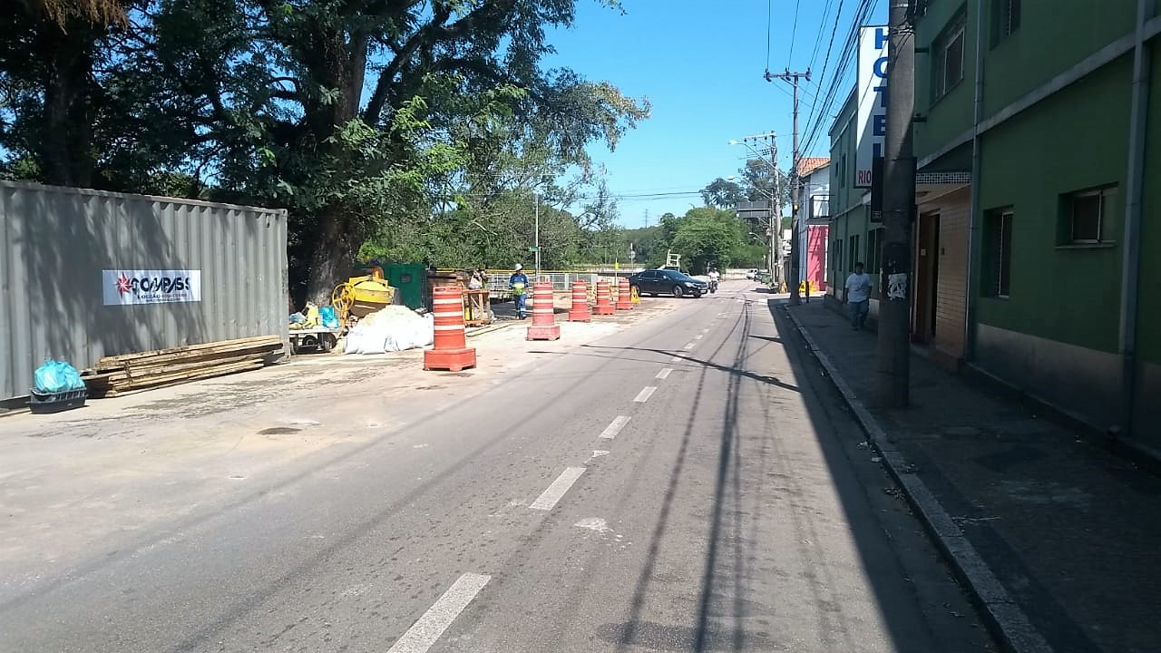 Leia mais sobre o artigo Trânsito é liberado na rua Marechal Deodoro da Fonseca