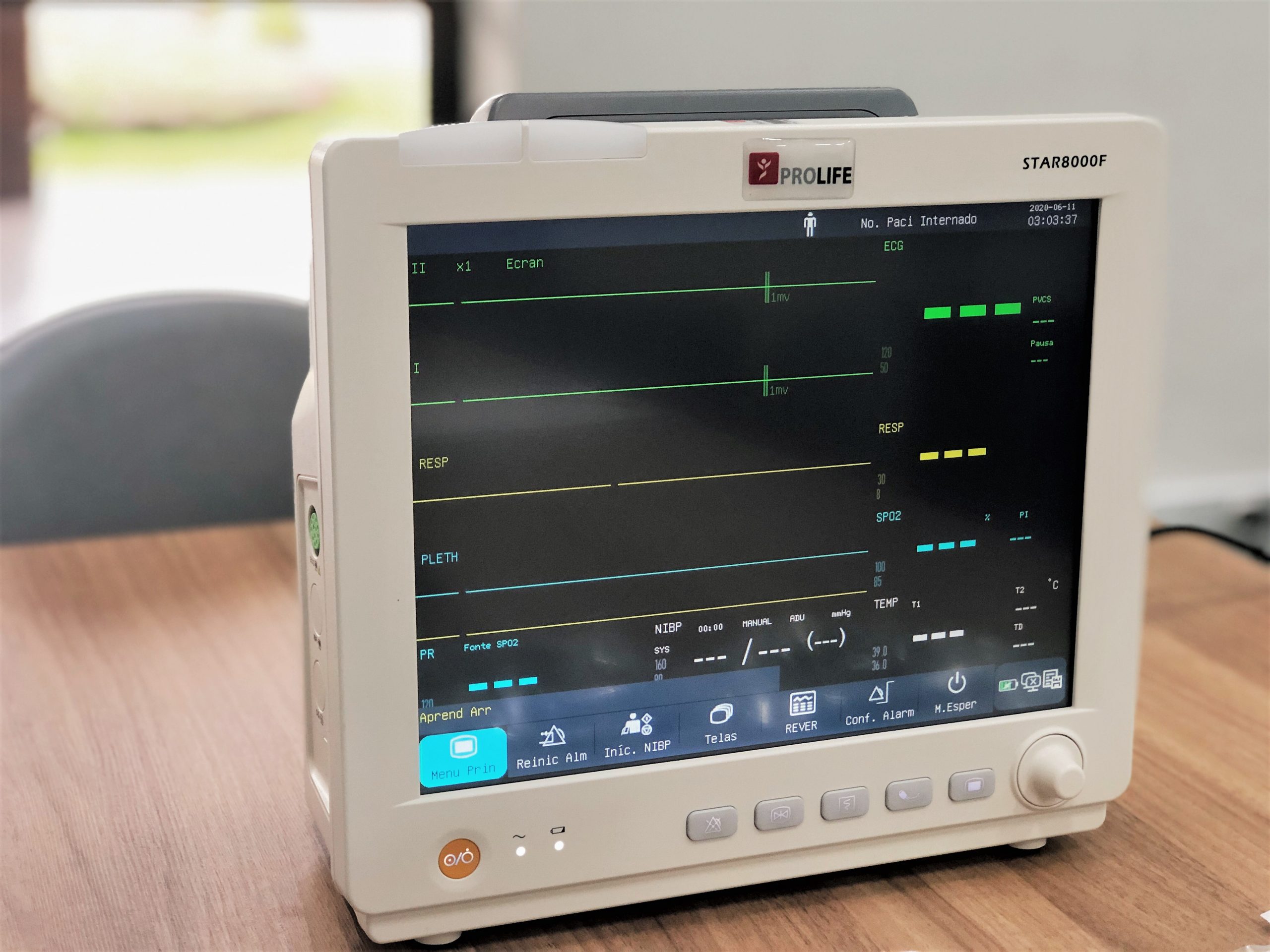 Leia mais sobre o artigo Hospital Municipal recebe doação de monitor cardiorrespiratório