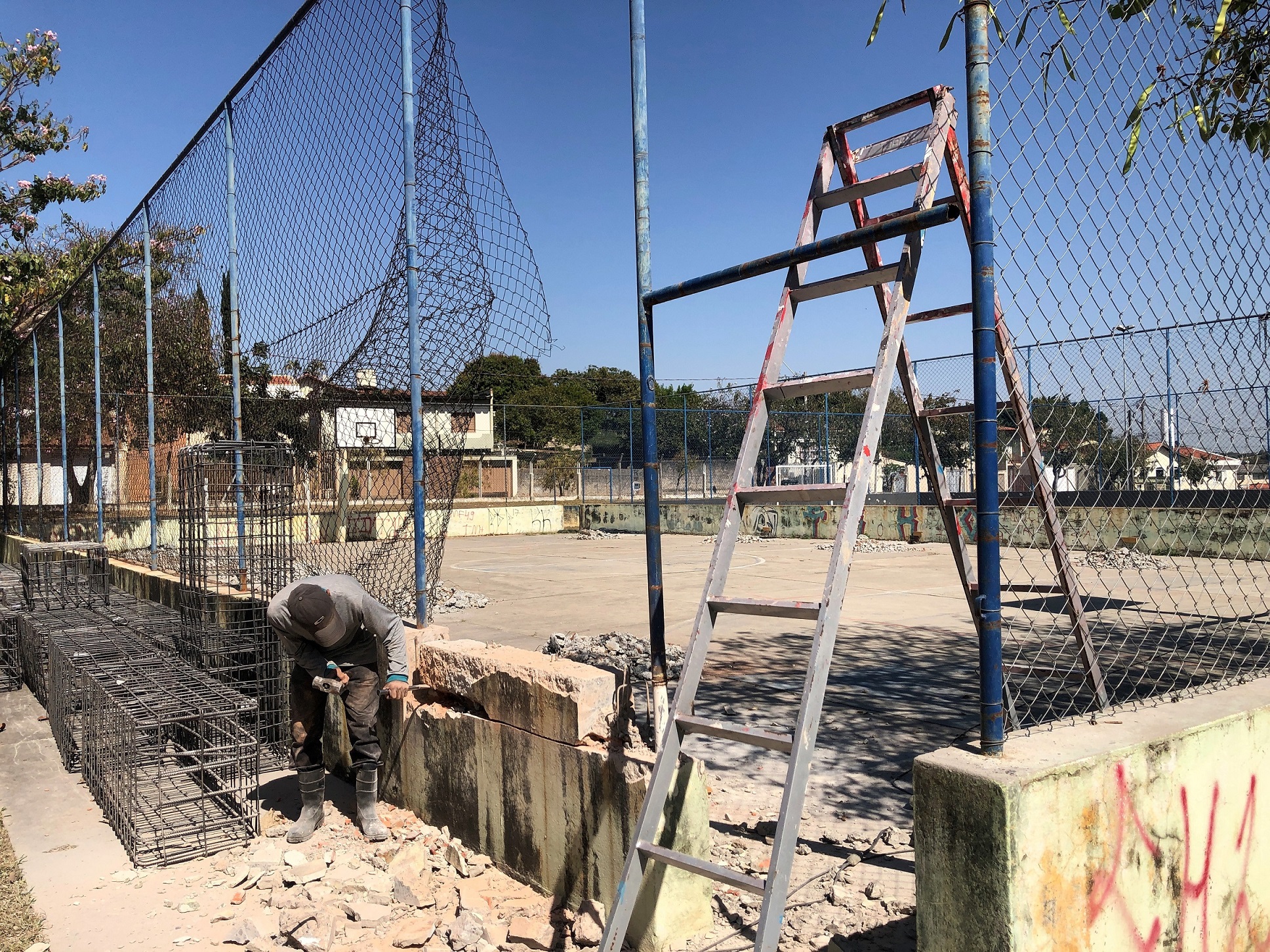 Leia mais sobre o artigo Prefeitura de Salto inicia obras de instalação da cobertura metálica no Centro de Lazer “Prof. Edmur Ignácio Sala”