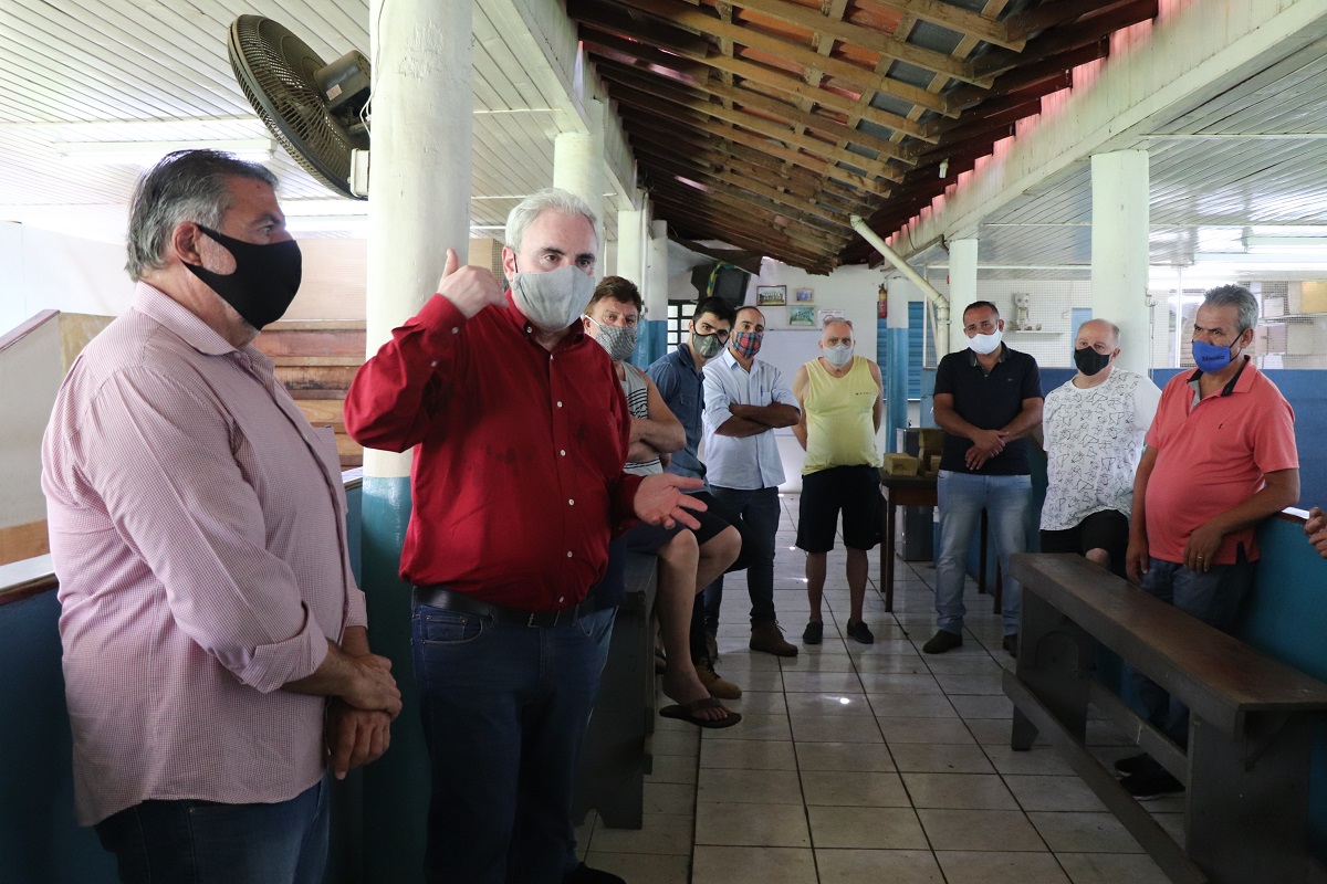 Leia mais sobre o artigo Prefeitura inicia obras de revitalização da cancha de bocha do Centro de Lazer “Prof. Edmur Ignácio Sala”