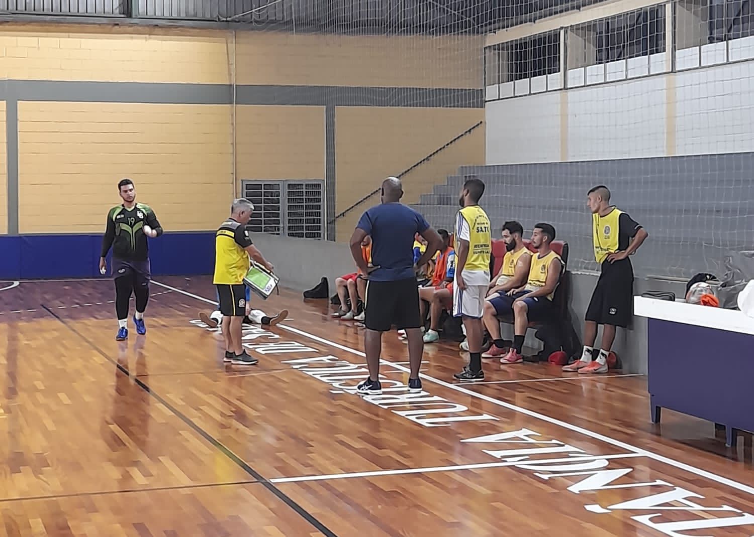 Leia mais sobre o artigo SALTO ESTÁ COM ELENCO DEFINIDO PARA ESTREAR, EM CASA, NA COPA RECORD DE FUTSAL