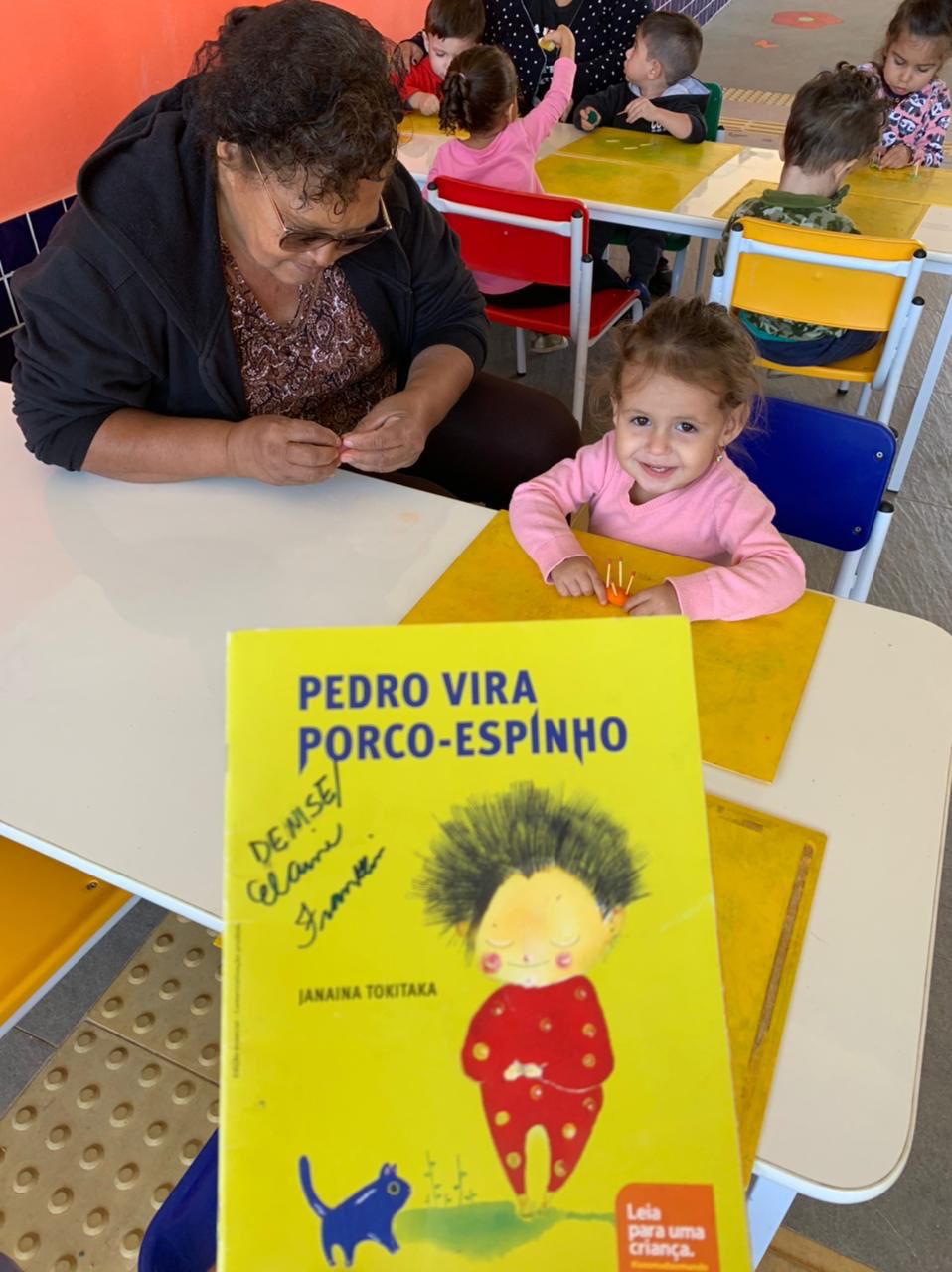 Leia mais sobre o artigo DIA DO LIVRO INFANTIL É COMEMORADO PELAS CRIANÇAS DO CEMUS XII