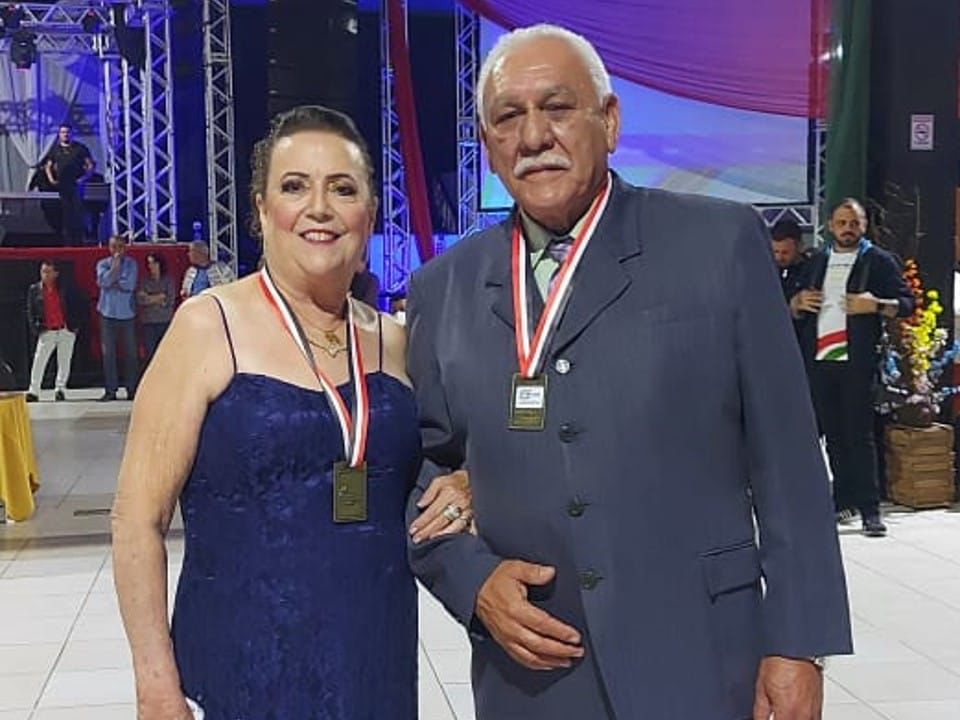 Leia mais sobre o artigo DUPLA SALTENSE É CAMPEÃ ESTADUAL DE DANÇA DE SALÃO