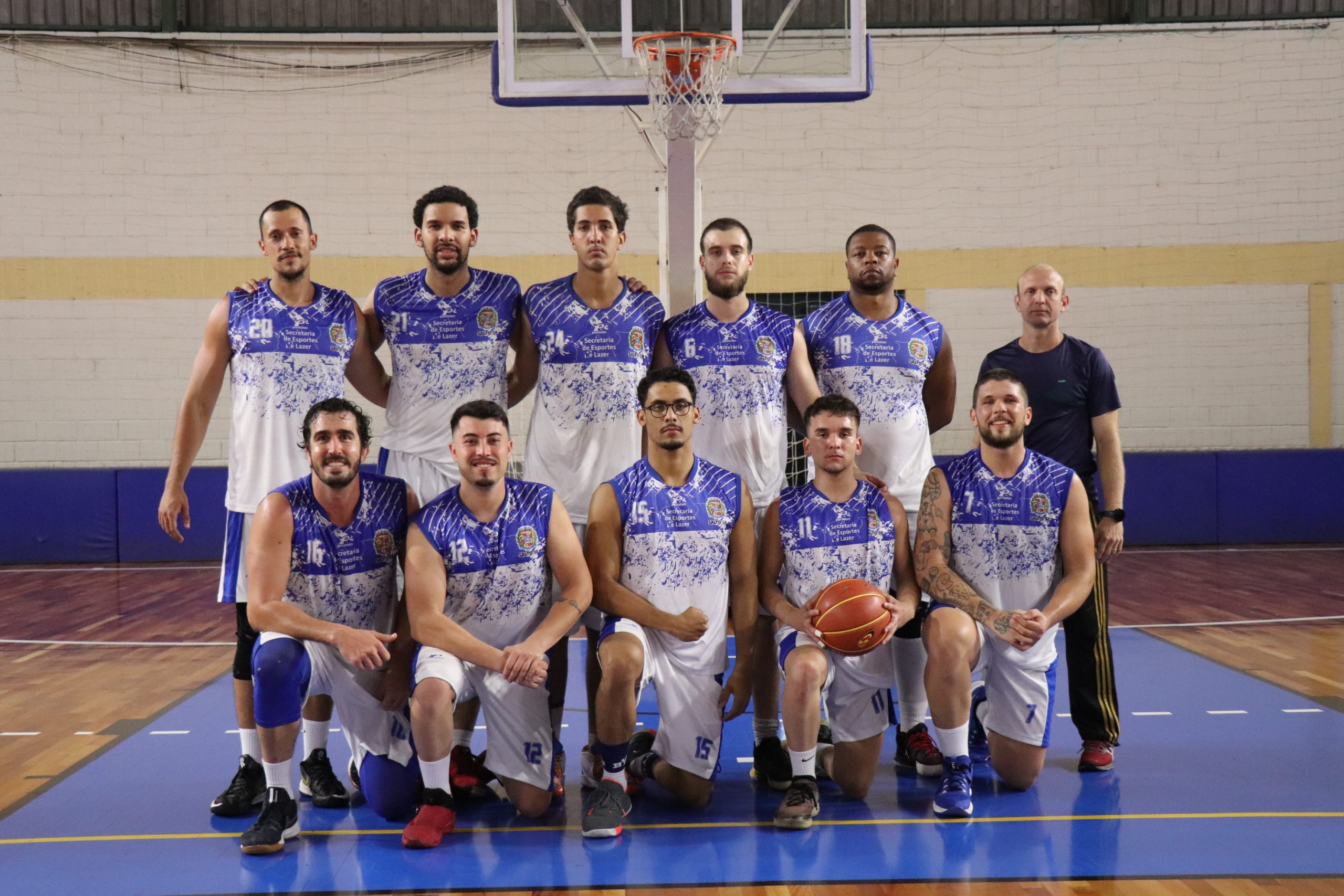 Bola de basquete silenciosa com cesta - Esportes e ginástica - Vila Thais,  Atibaia 1257365859