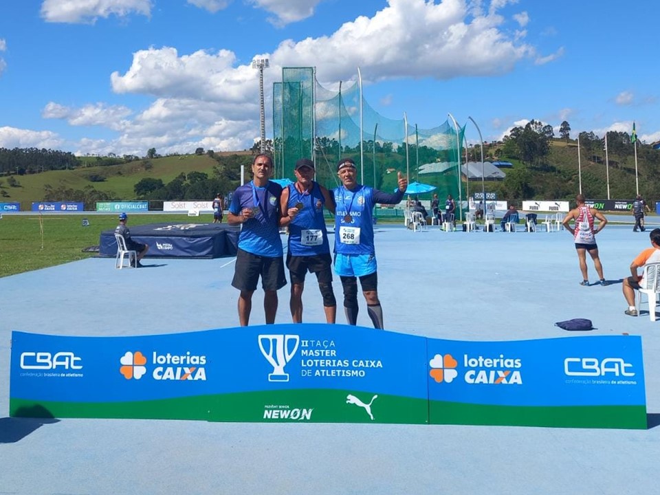 Leia mais sobre o artigo EQUIPE DE SALTO FICA EM 5º LUGAR NA TAÇA MASTER DE ATLETISMO