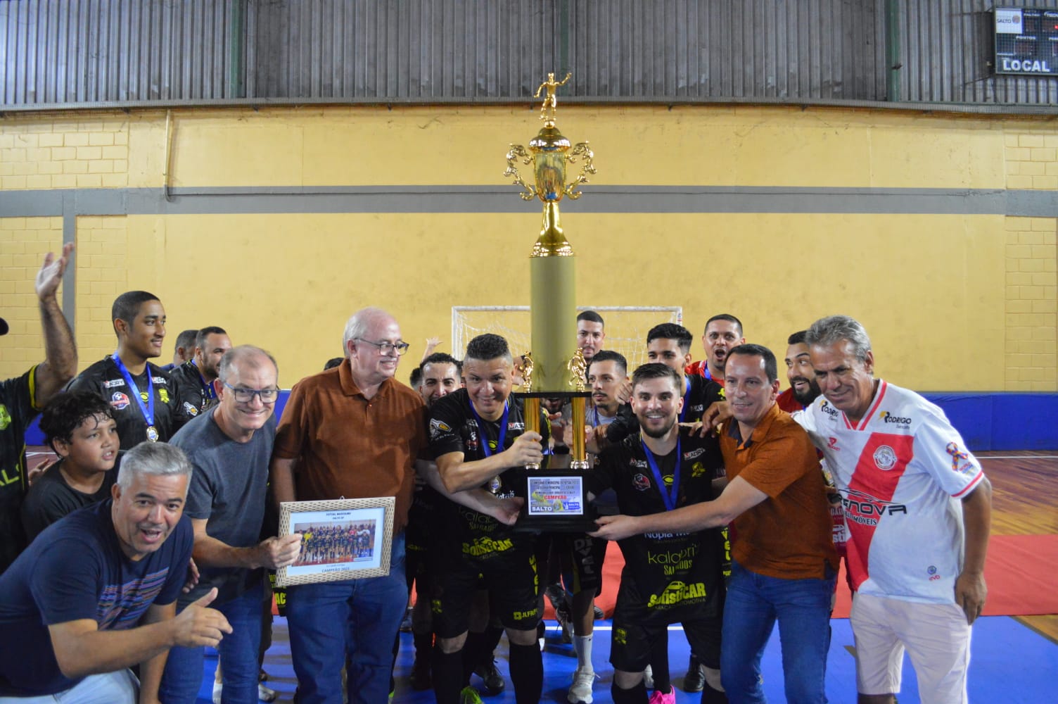 Leia mais sobre o artigo Em final beneficente, Orós Futsal é campeão do Campeonato Municipal de Futsal