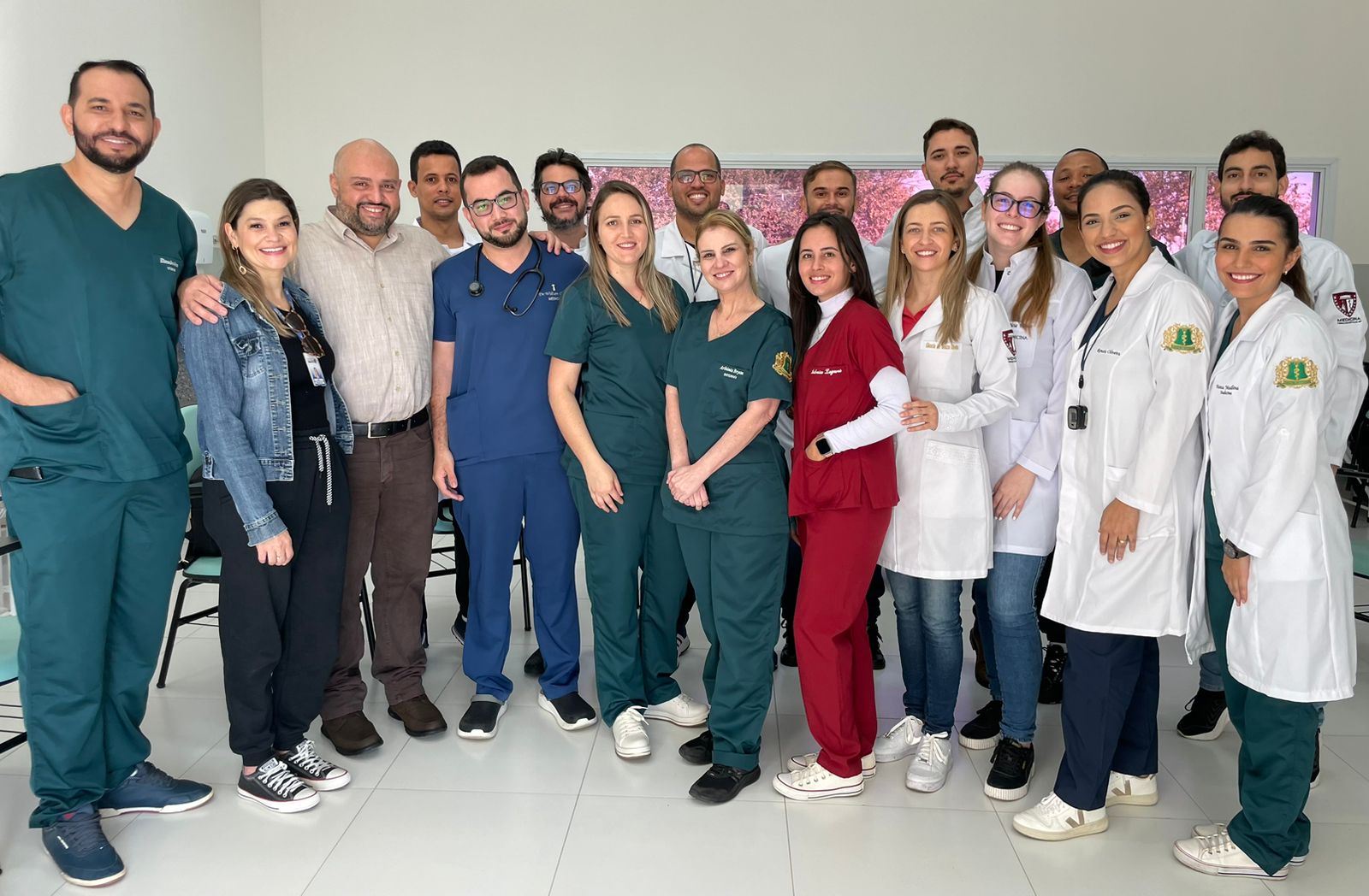 Leia mais sobre o artigo Prefeitura realiza parceria com Faculdade de Medicina e amplia atendimento na Clínica de Saúde Cecap