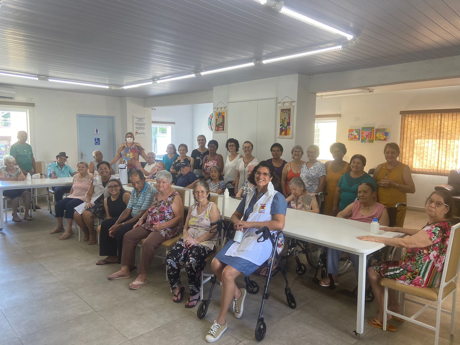 Leia mais sobre o artigo Canto Coral do CRAS Jardim das Nações realiza apresentação no Lar Frederico Ozanam