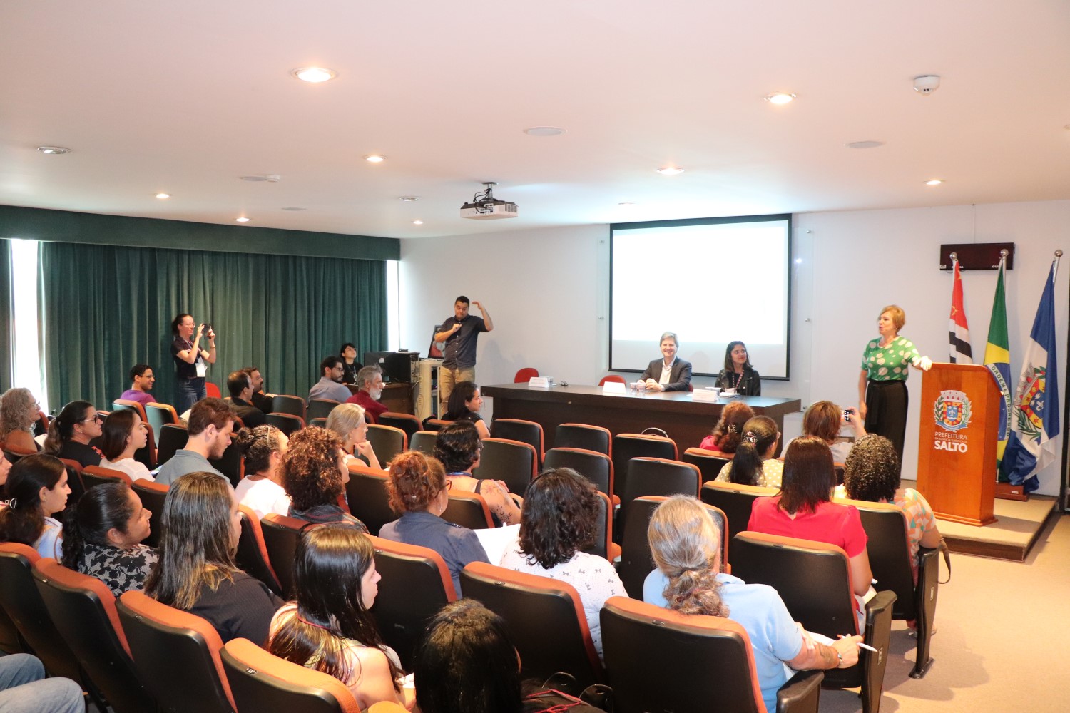 Leia mais sobre o artigo V Conferência Municipal dos Direitos da Pessoa com Deficiência é realizada na Sala Paulo Freire