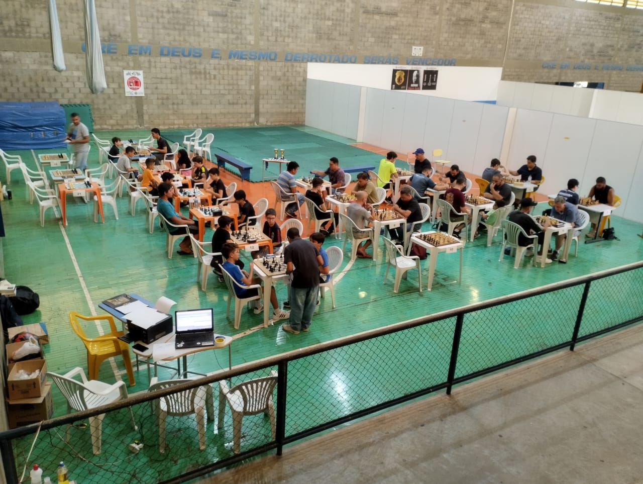 Leia mais sobre o artigo 1° Encontro Regional de Xadrez acontece em Salto, reunindo atletas de oito cidades