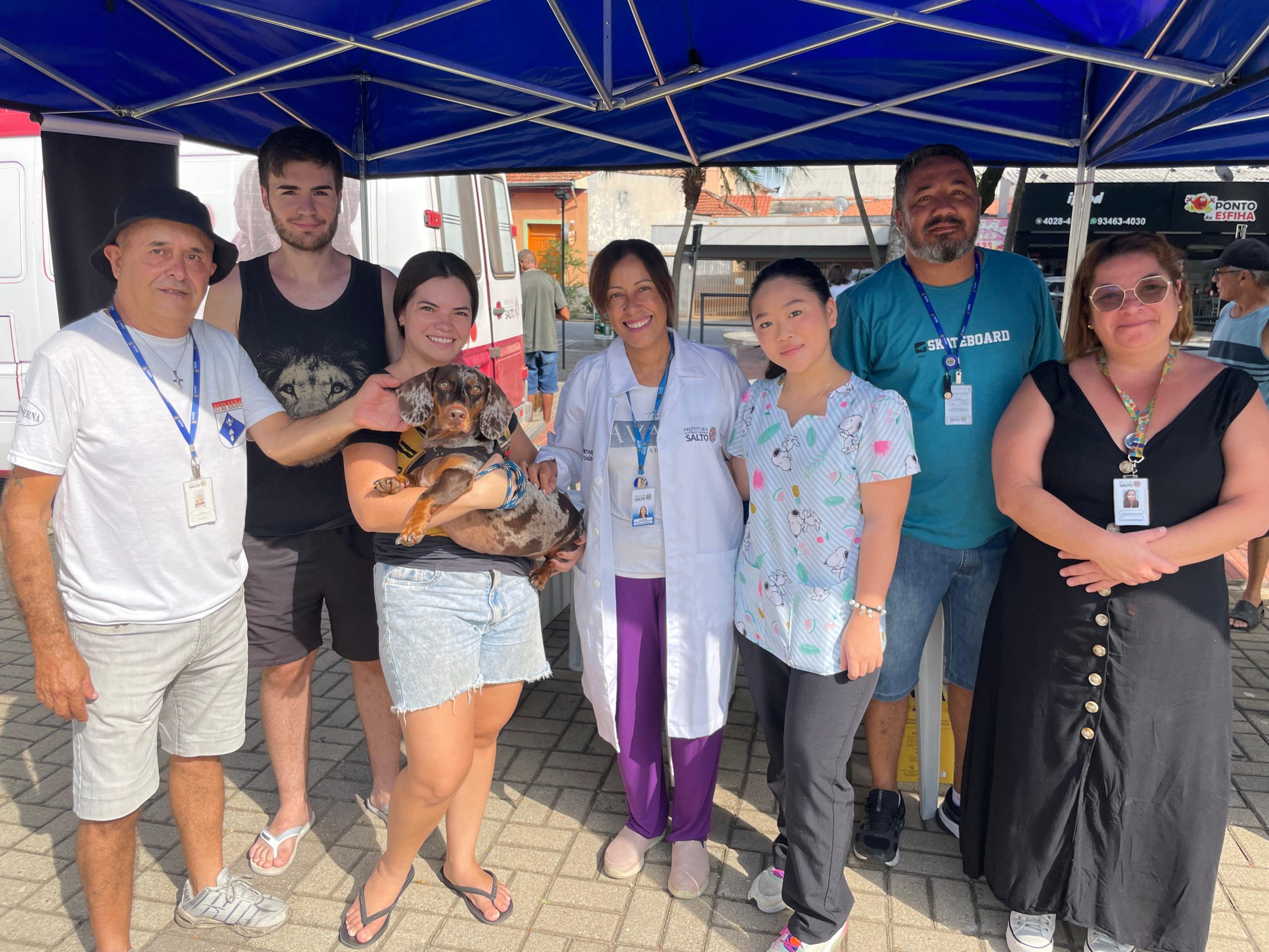 Leia mais sobre o artigo Mais de 400 cães e gatos receberam vacinação antirrábica na Praça XV