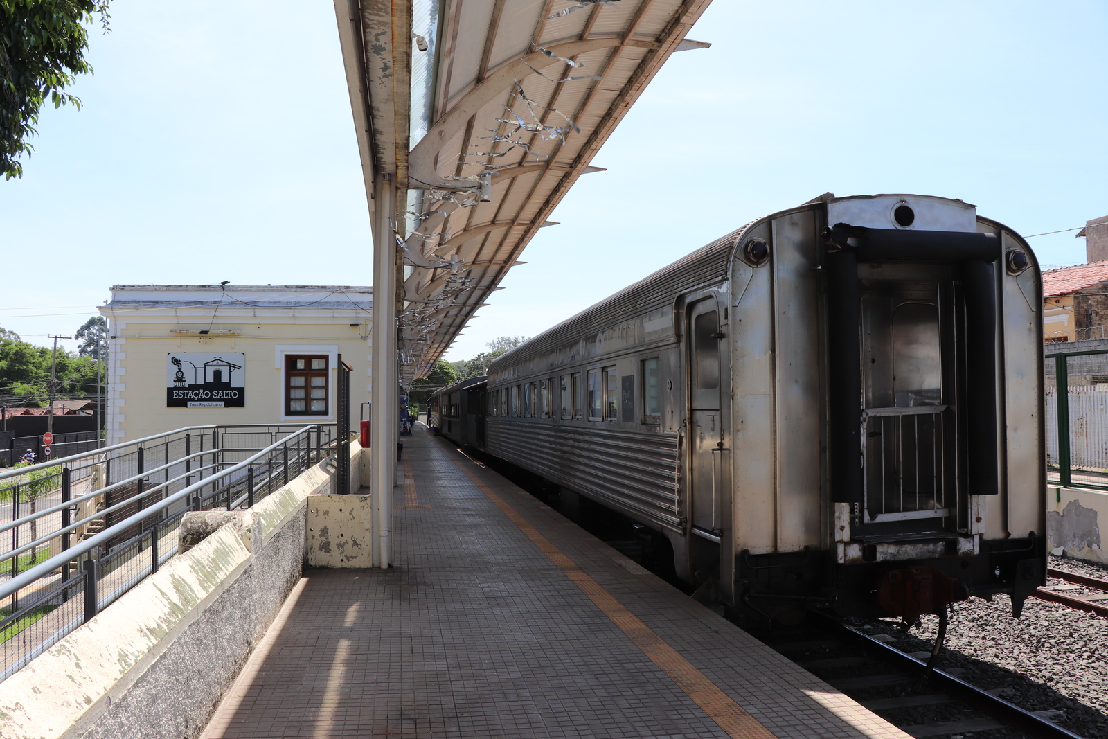 Leia mais sobre o artigo Estação do Trem Republicano recebe Feira de Artesanato no sábado (25/01)