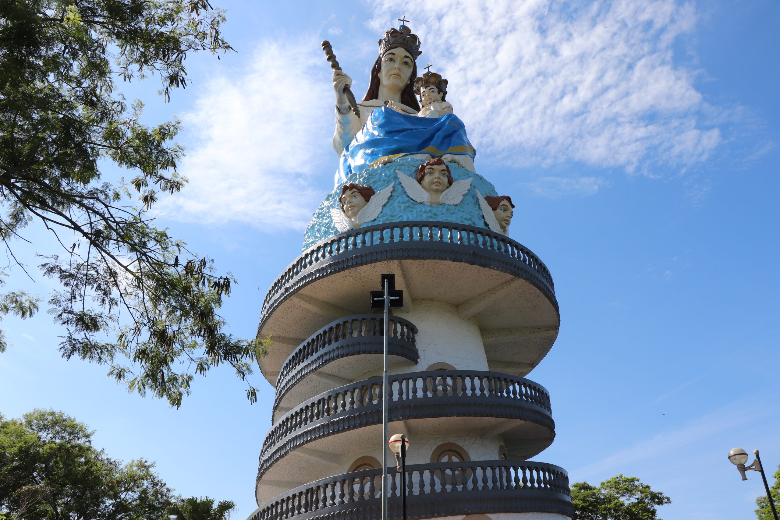 Leia mais sobre o artigo Missa aos sábados no Monumento à Padroeira